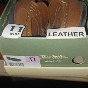 Thom McAn Women's Leather Shoes